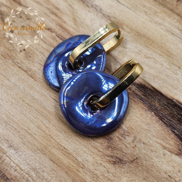 Boucle d'oreille en céramique grecque bélière acier inoxydable, cocoarmille