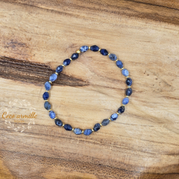 BRACELET EN SODALITE